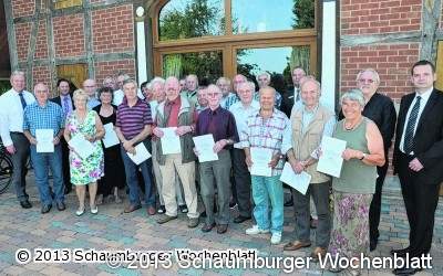 Volksbank in Schaumburg ehrt langjährige Mitglieder
