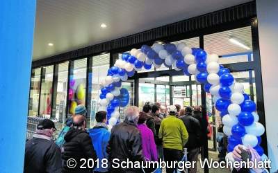 Wiedereröffnung des Aldis
sorgt für Kundenansturm