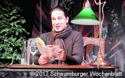 Bülent Ceylan witzelt in Bückeburg