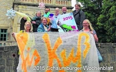 Wenn durch den Schlosspark Trommeln rollen und Portemonnaies wandeln