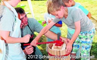 Leckerer Saft für die Kinder und Trester für die Schweine