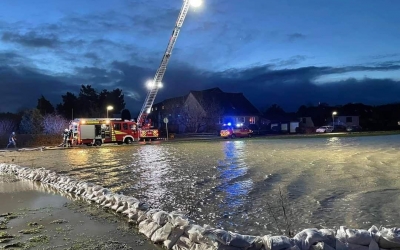 Hochwasser bedroht Wohngebiet im „Scheller“ und Ohndorf