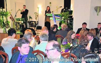 Partystimmung und köstliche Speisen