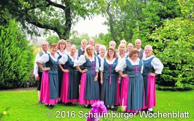 Folkband machte Auftakt