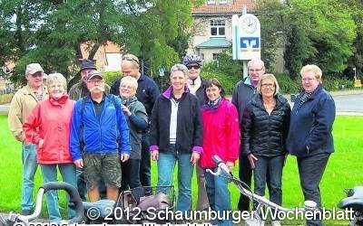 Gemeinschaft unternimmt Fahrradtour