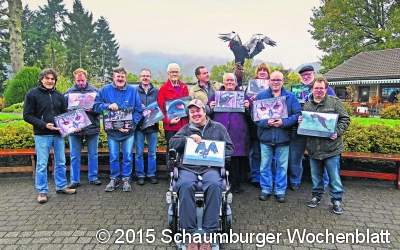 Uhu-Porträt ziert das Titelbild