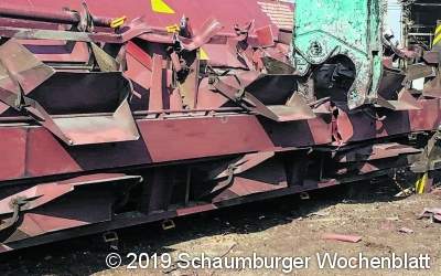 Fachfirma zerlegt den Kesselwagen
