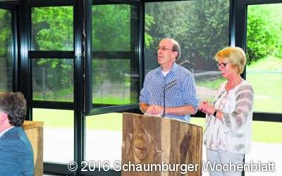 ﻿Gemeinde und Freunde gratulieren