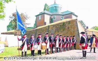 Infanterie Regiment schlägt seine Zelte auf
