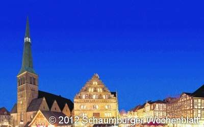 So verwandeln zum Beispiel am 8. und 9. Dezember rund 80 Aussteller das Schloss Fürstenberg in einen außergewöhnlichen Weihnachtsmarkt in stimmungsvoller Atmosphäre. Es werden kunstvolles Handwerk und viele weitere Ideen rund um den weihnachtlich gedeckten Tisch geboten. 