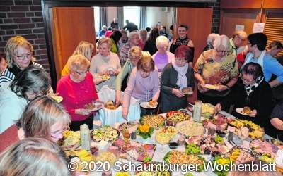 Schlemmerbuffet mit Lebensbericht gewürzt