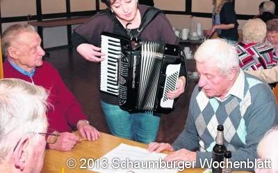 Seniorennachmittag mit Musik und Bingo