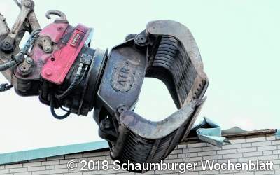 Endlich rollt der Bagger an