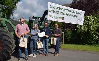 Junglandwirte spenden an Kinderschutzbund