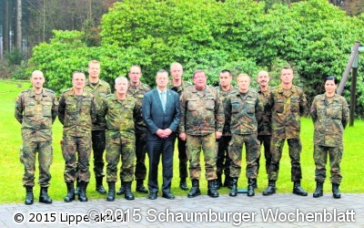 Wehrbeauftragter besucht Augustdorfer Kaserne