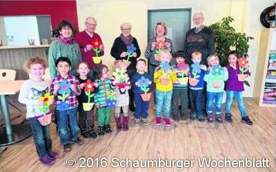 Kinder und Senioren
