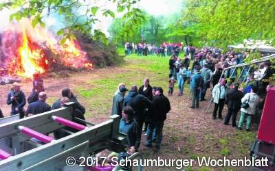 Osterfeuer in Haste