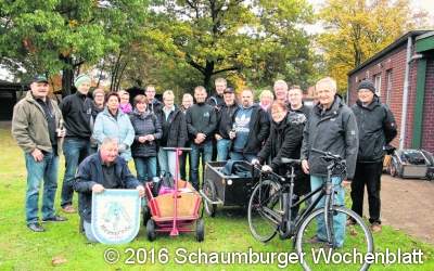 Schlittschuhfreunde bosseln durch Gemarkung