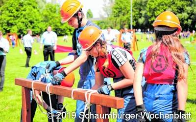 Nachwuchslöscher beweisen Teamgeist beim Kampf um den Kreismeistertitel