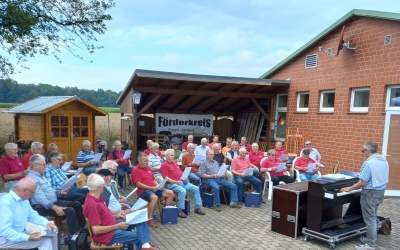 Männerchor nimmt Proben wieder auf