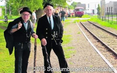 Zu Fuß und per Anhalter unterwegs