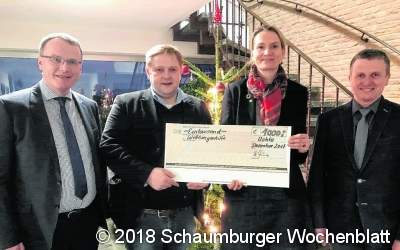 Spendenübergabe an die Welthungerhilfe