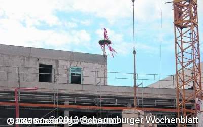 Richtfest beim Sparkassen-Neubau
