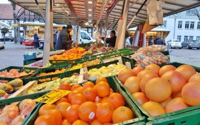 Saure Gurkenzeit auf dem Wochenmarkt