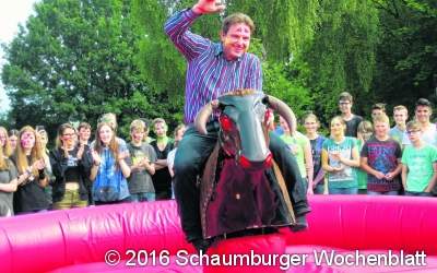 Bullenreiten und Knast für Schulleiter