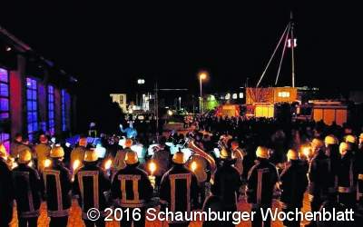 Mit Blaulicht zum Großen Zapfenstreich