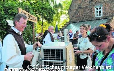 Zu den Erdbeeren wird Rock’n Roll serviert