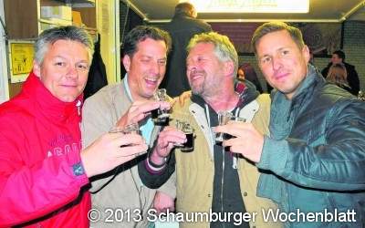 Razzle Dazzle heizt die Party auf dem Brauerei-Hof an