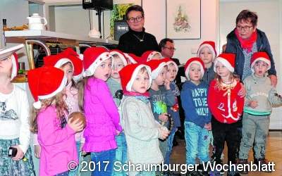 Steinberger Kinder sorgen für die richtige Stimmung bei Adventsfeier