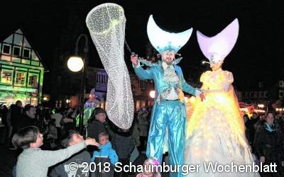 Tausende genießen den Abend im Sternenglanz