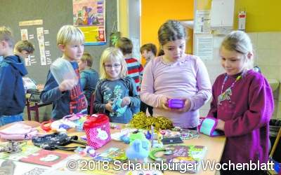 Für einige Stunden wird die Schule zum Basar