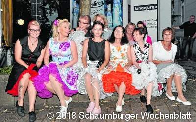 Zum Jubiläum sollen Beine und Röcke fliegen