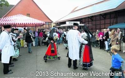 Streichelzoo und Trachten