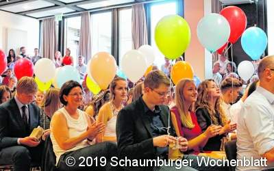 Mit einer Ballonparty enden zwölf Jahre Schule