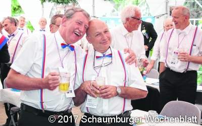 Das neue Zelt wird offiziell getauft