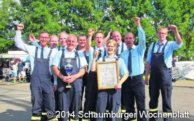 Feuerwehrkameraden zeigen ihr Können