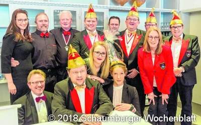 Der Bürgermeister wird mit einem 