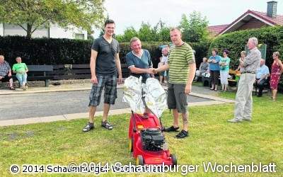 Spontanes Turnier auf dem sanierten Bouleplatz