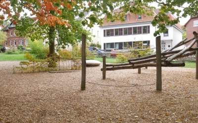 Neubau des Spielplatzes im Kurpark beginnt 