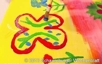 Großer Malspaß als ein kreatives Miteinander