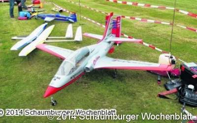 Modellflieger stellen sich vor