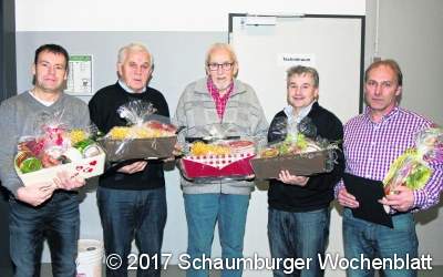 Kinderturnen und Volleyball