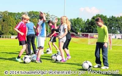 Kicken und köpfen wie die Profifußballer
