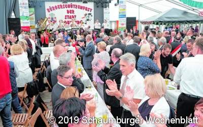 Weil die Erde der einzige Planet ist, auf dem es das Rodenberger Schützenfest gibt