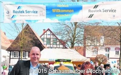 Hände als Aufkleber helfen den Projekten der Silvesterinitiative