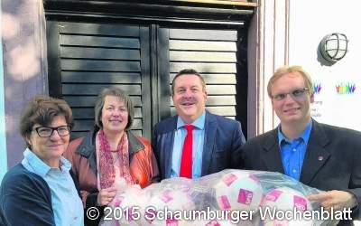 Stiftung besucht Preisträger